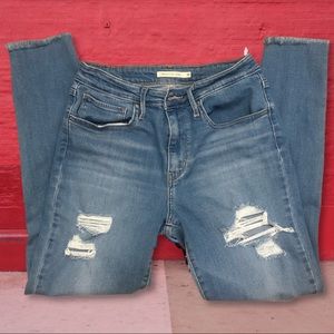 Levi's High Rise Skinny Jeans - Size 30